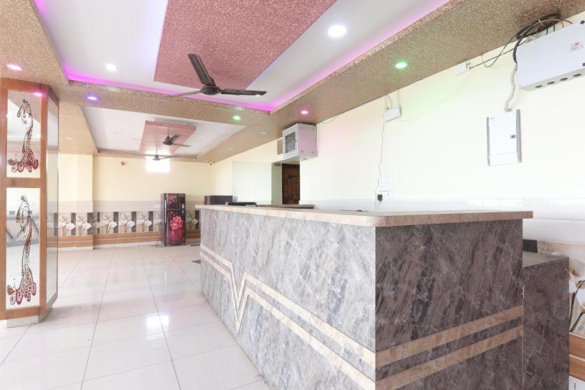 Shree Ram Hotel Gorakhpur Exteriör bild